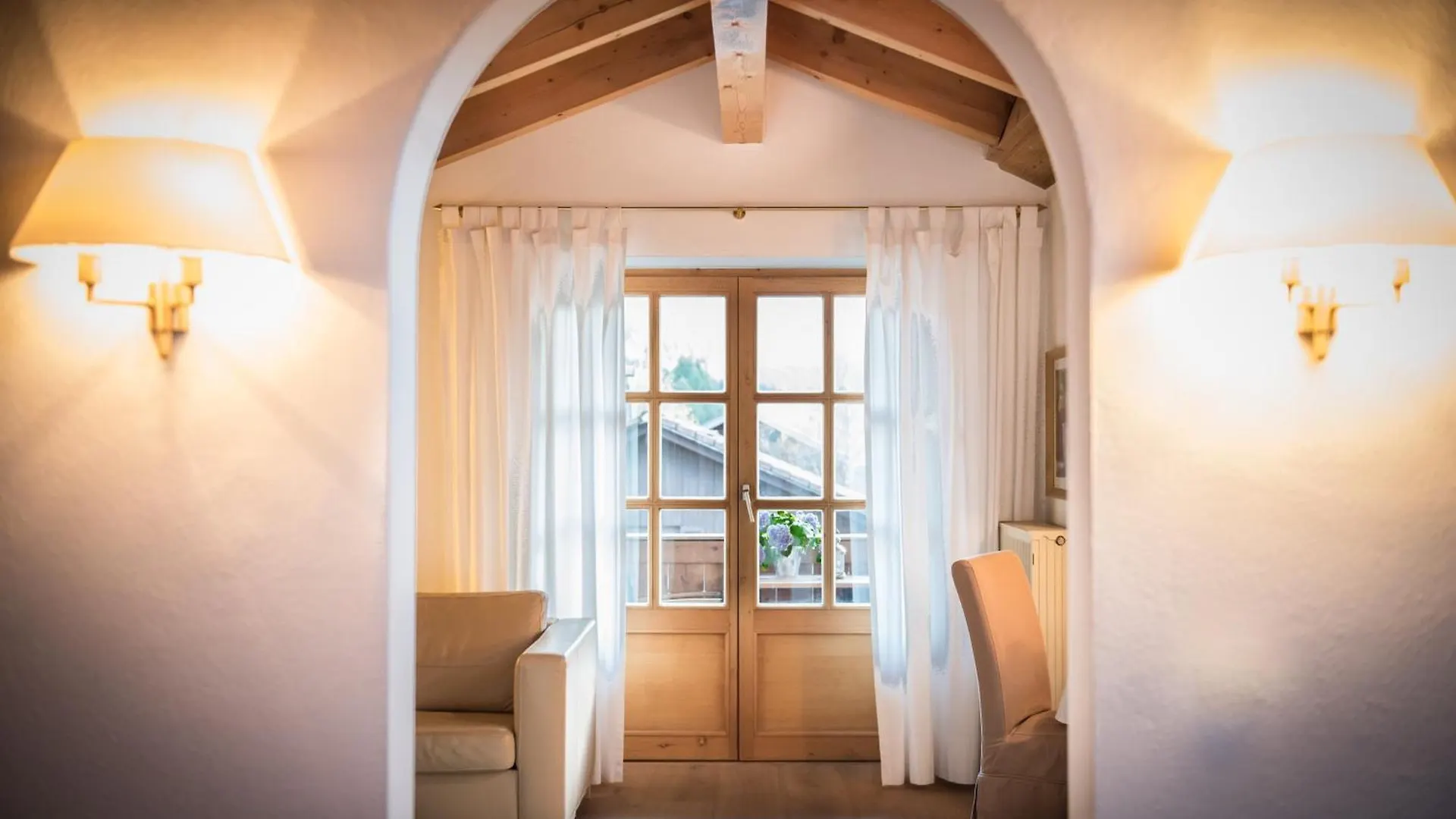 Haus Lesch - Stilvolle Appartements Mit Tollem Bergblick In Kreuth Am Tegernsee 0*,